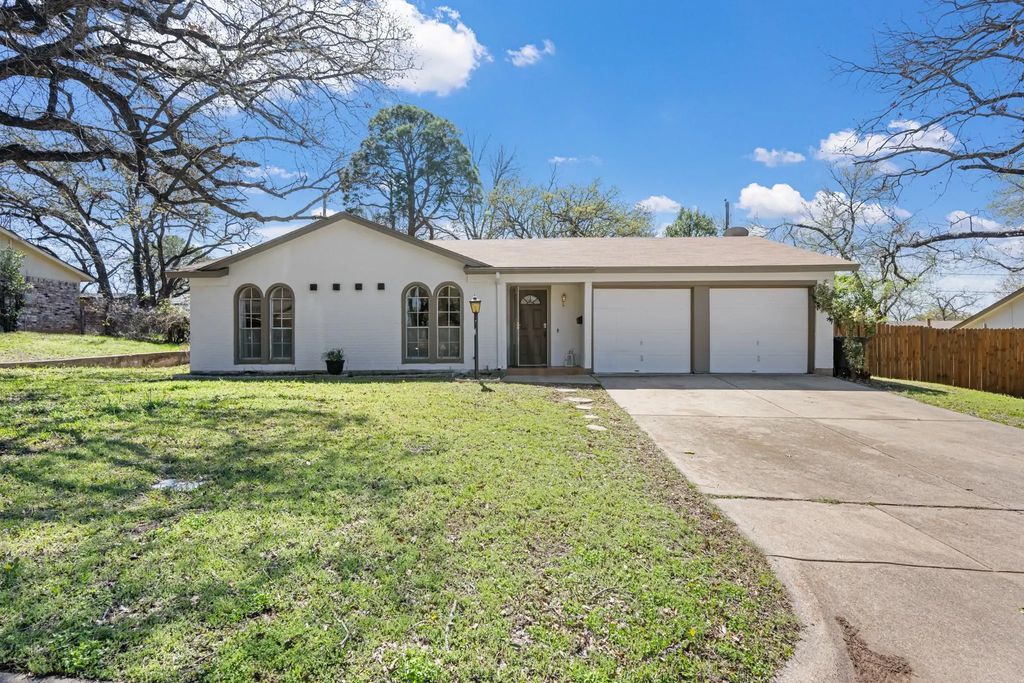 7212 Norma Street, Fort Worth