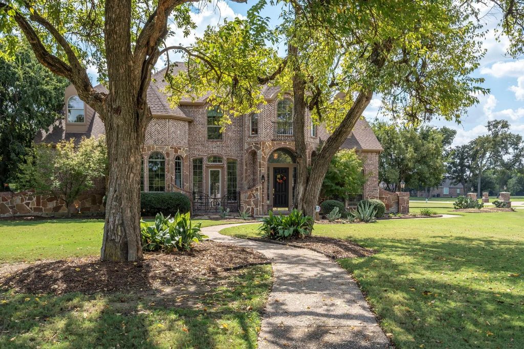 1000 Saddlebrook Drive, Lucas