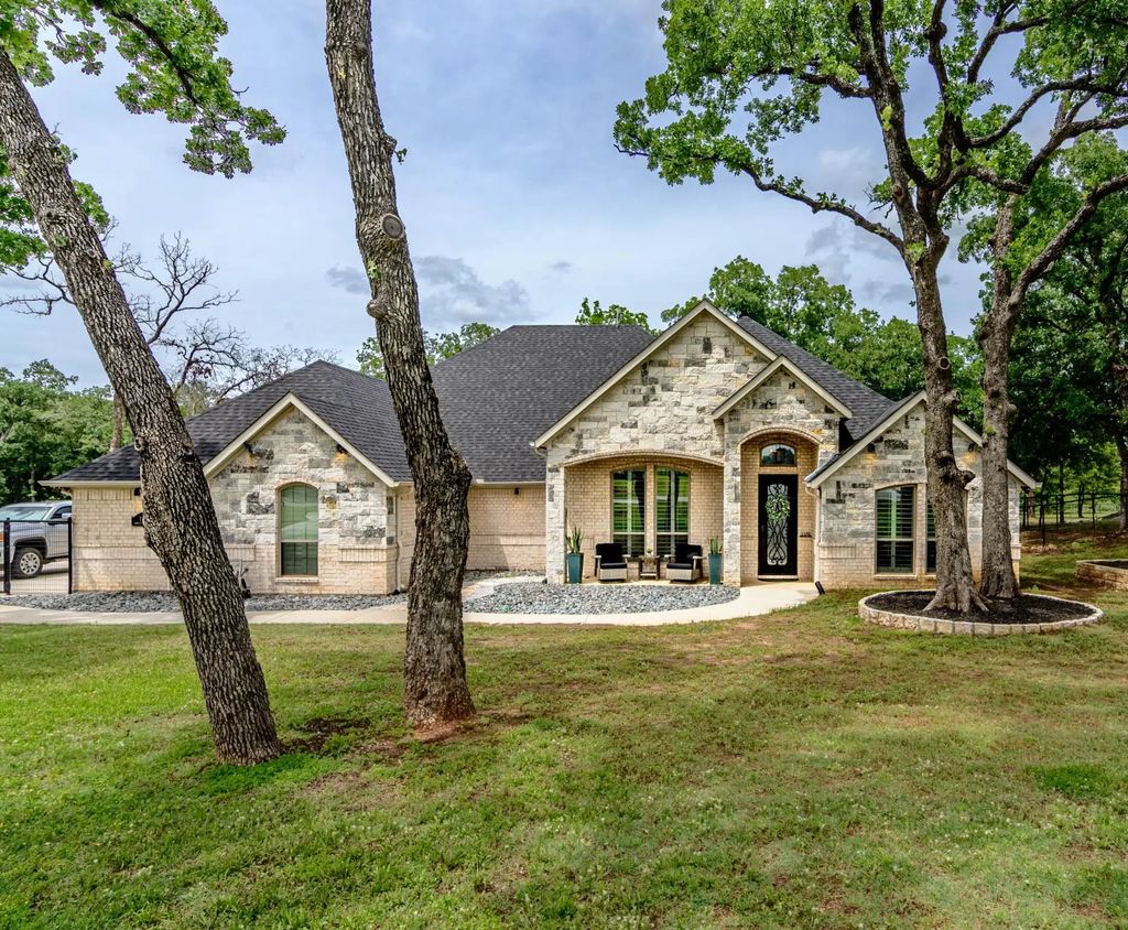 1100 Horizon Trace Drive, Azle