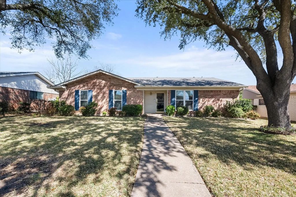 1521 Glouchester Drive, Garland