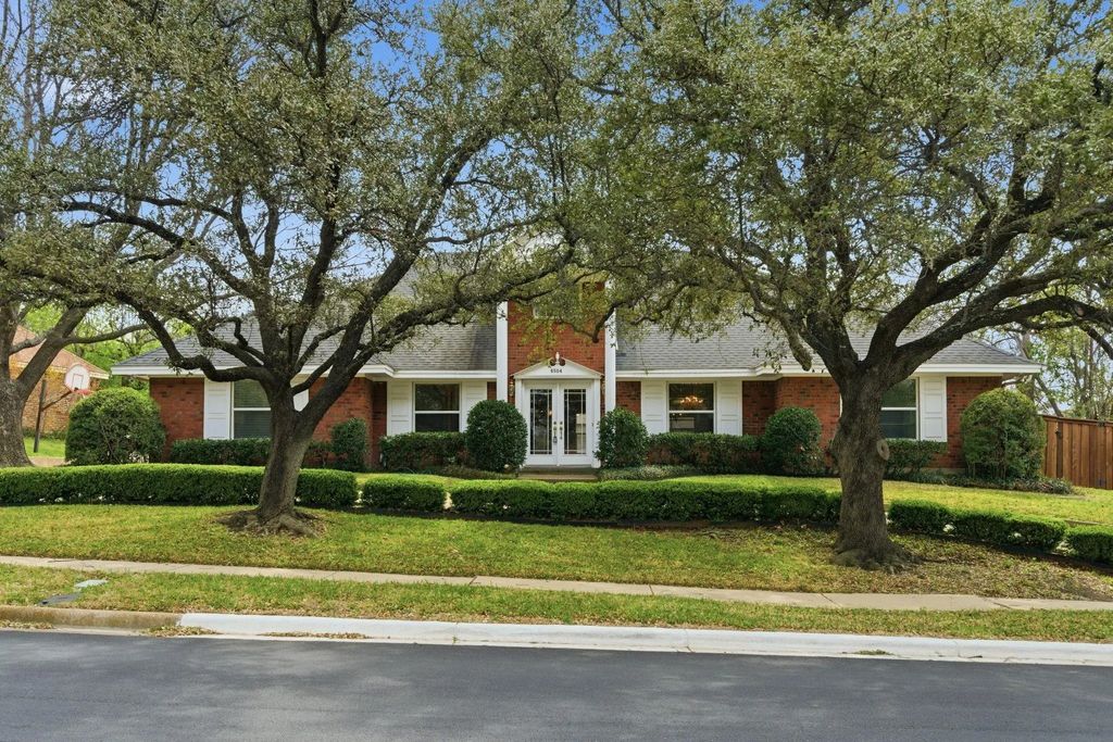 6504 Riviera Drive, North Richland Hills
