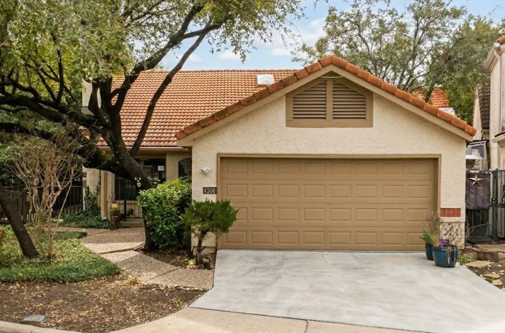 4308 Laguna Drive, Dallas