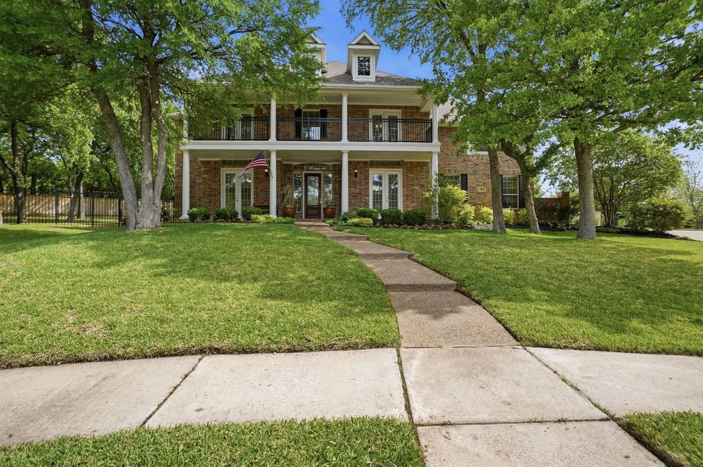 2107 Legacy Court, Keller