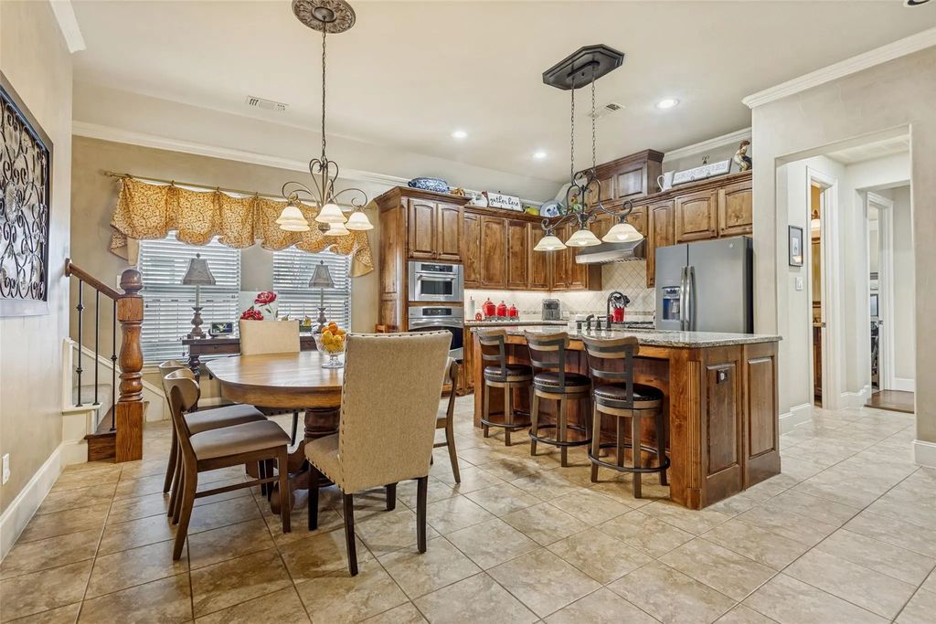 922 Mckamy Drive, Allen