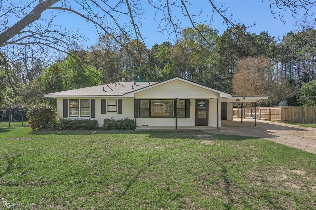 507 S Middle Landing Road, Minden