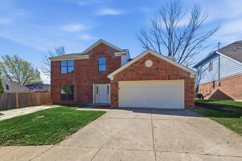610 Squaw Creek Court, Arlington