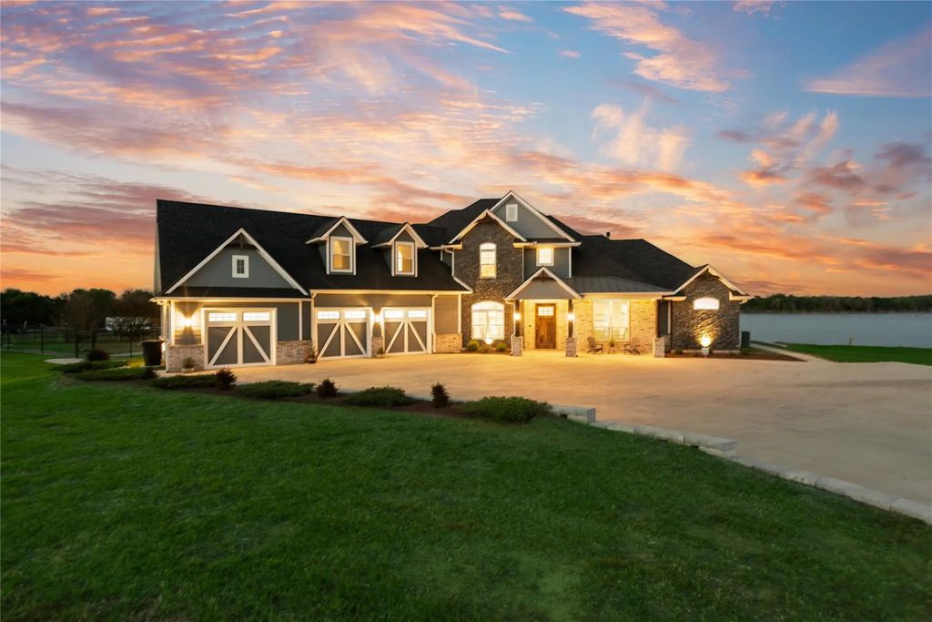 114 County Road 3149, Corsicana