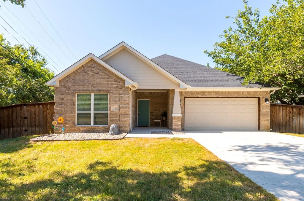 751 Stell Avenue, Mansfield