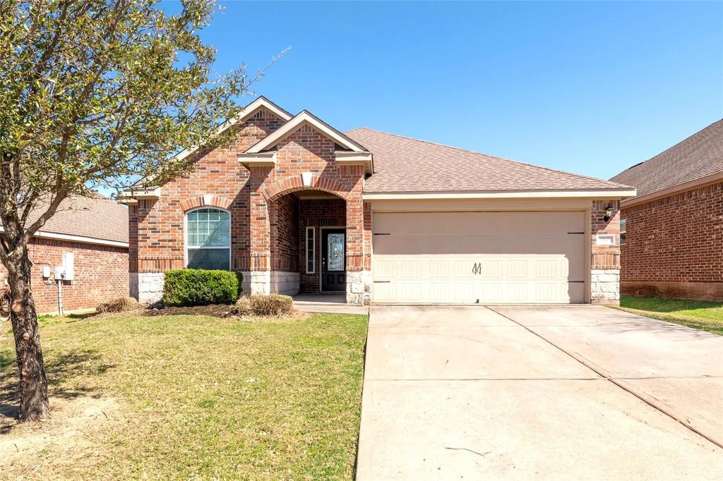 1845 Olive Lane, Anna