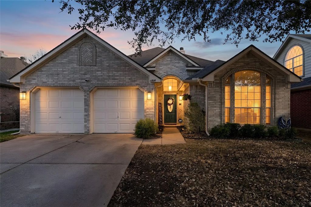 4809 Rincon Way, Fort Worth