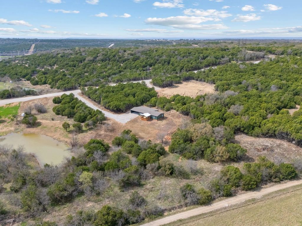 30 Timber Hills Lane, Mineral Wells