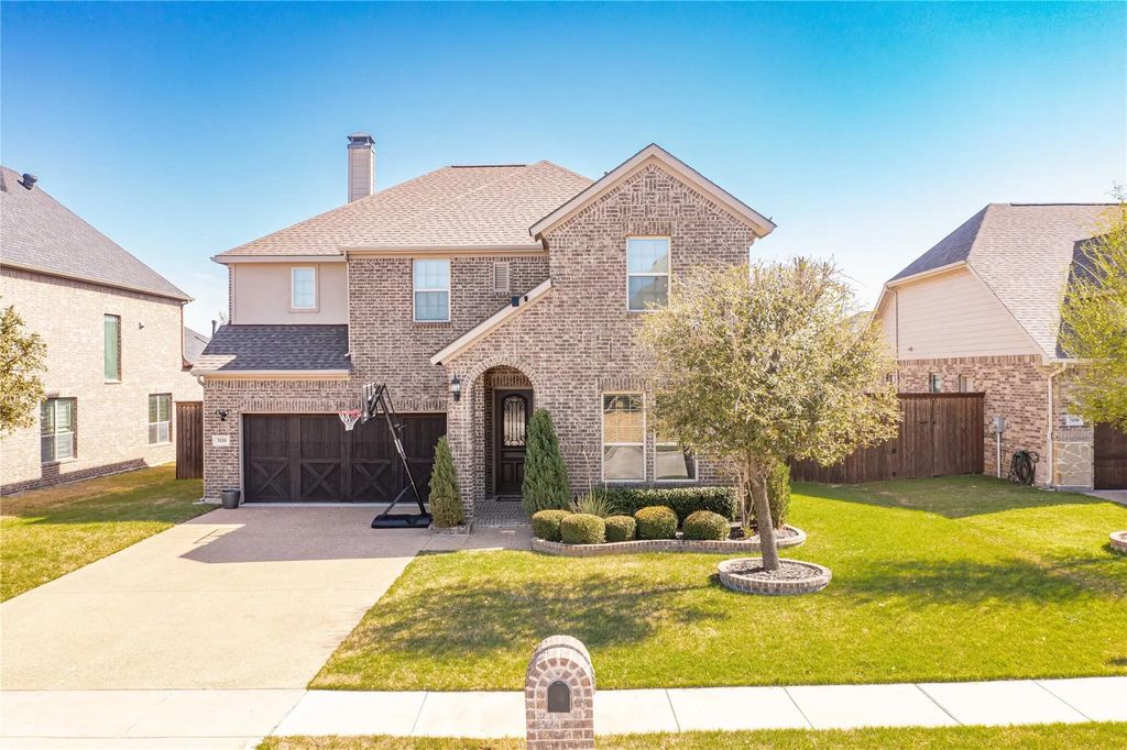 3110 Willow Brook Drive, Mansfield