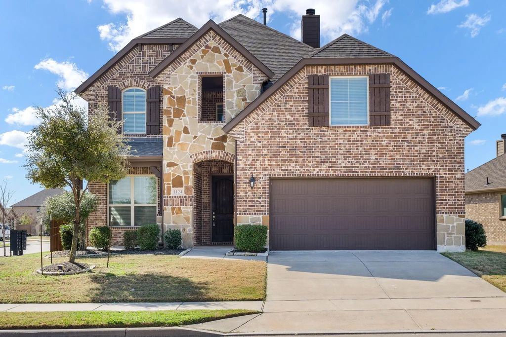 1124 Lake Cypress Lane, Little Elm