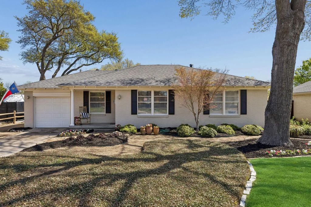 9646 Cloister Drive, Dallas