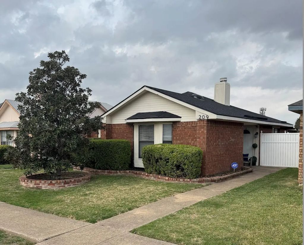 209 Overland Trail, Mesquite