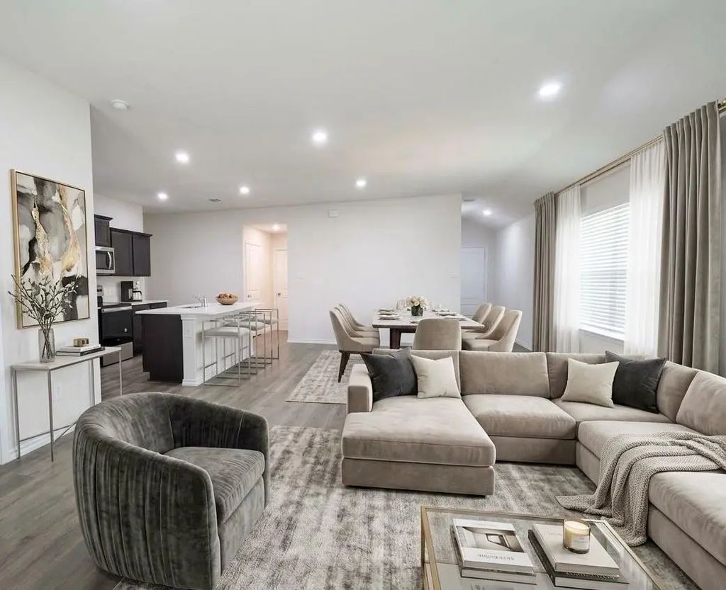 714 Coastline Way, Princeton