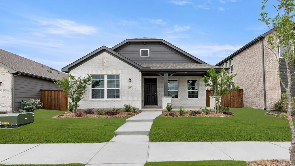 2085 Bayfront Drive, Royse City