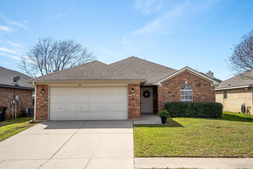 8601 Stetson Drive, Fort Worth