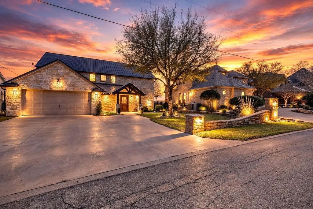 140 Oyster Bay, Possum Kingdom Lake