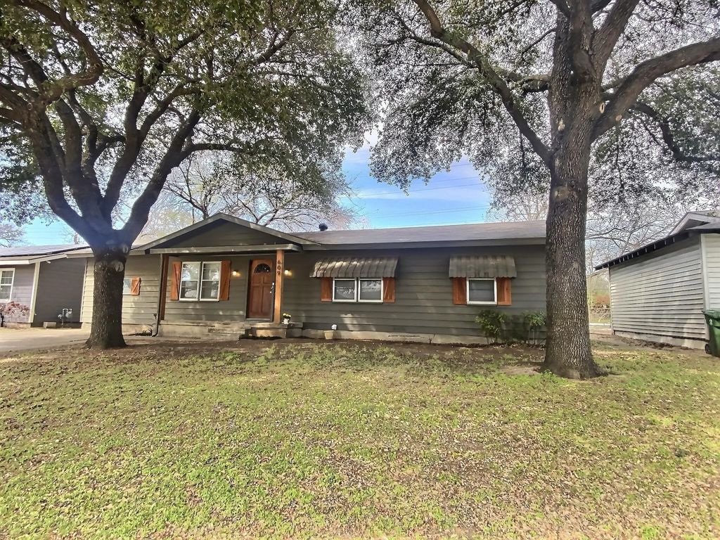 609 E Ellen Avenue, Hurst