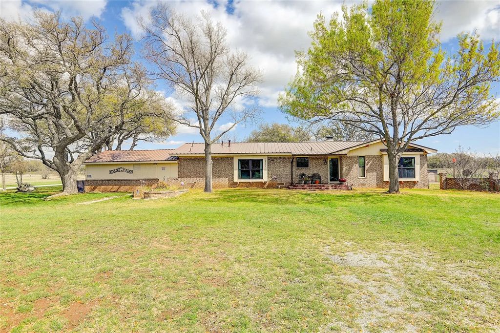 6150 Fm-2125 N, Brownwood