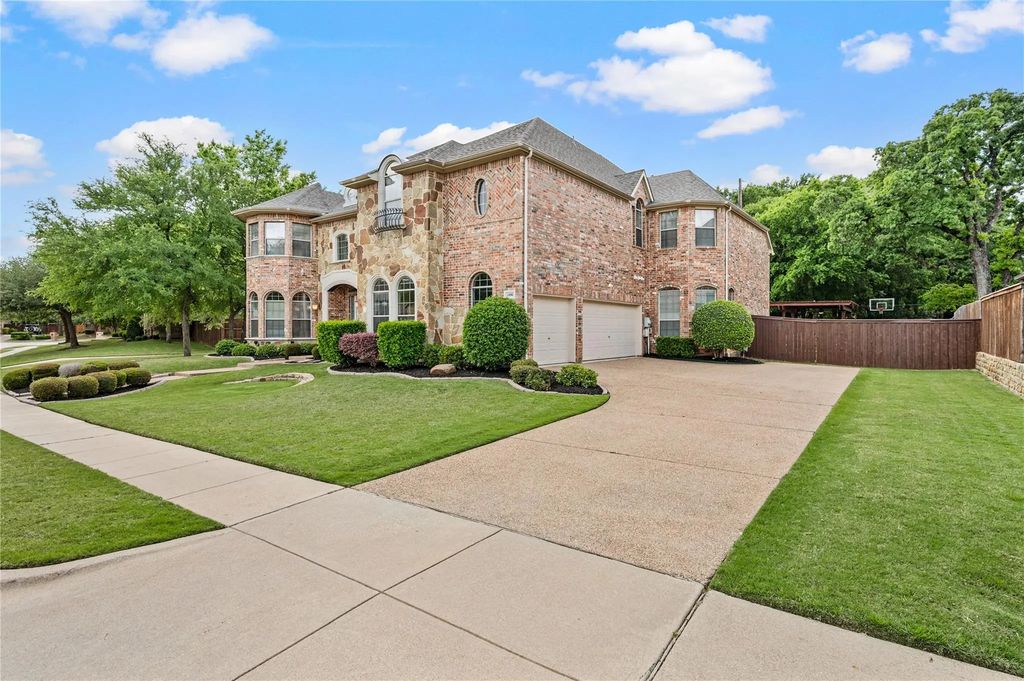 906 Laguna Trail, Keller