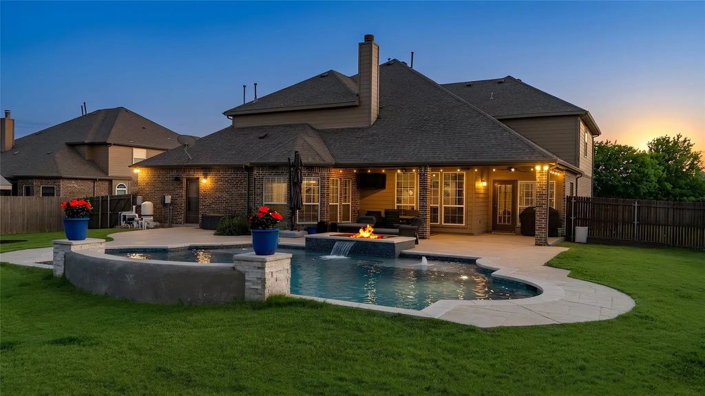 1424 Fence Post Drive, Fort Worth