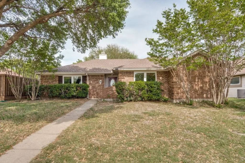 1509 Clover Drive, Allen