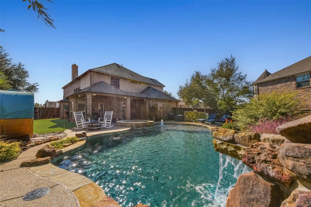 11912 Golden Bell Lane, Frisco