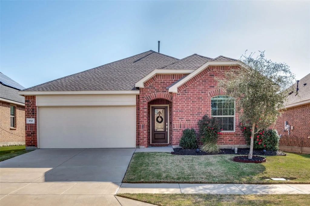 1721 Eworth Drive, Little Elm
