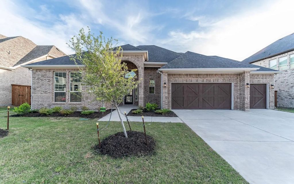 1855 Navarre Way, McLendon Chisholm
