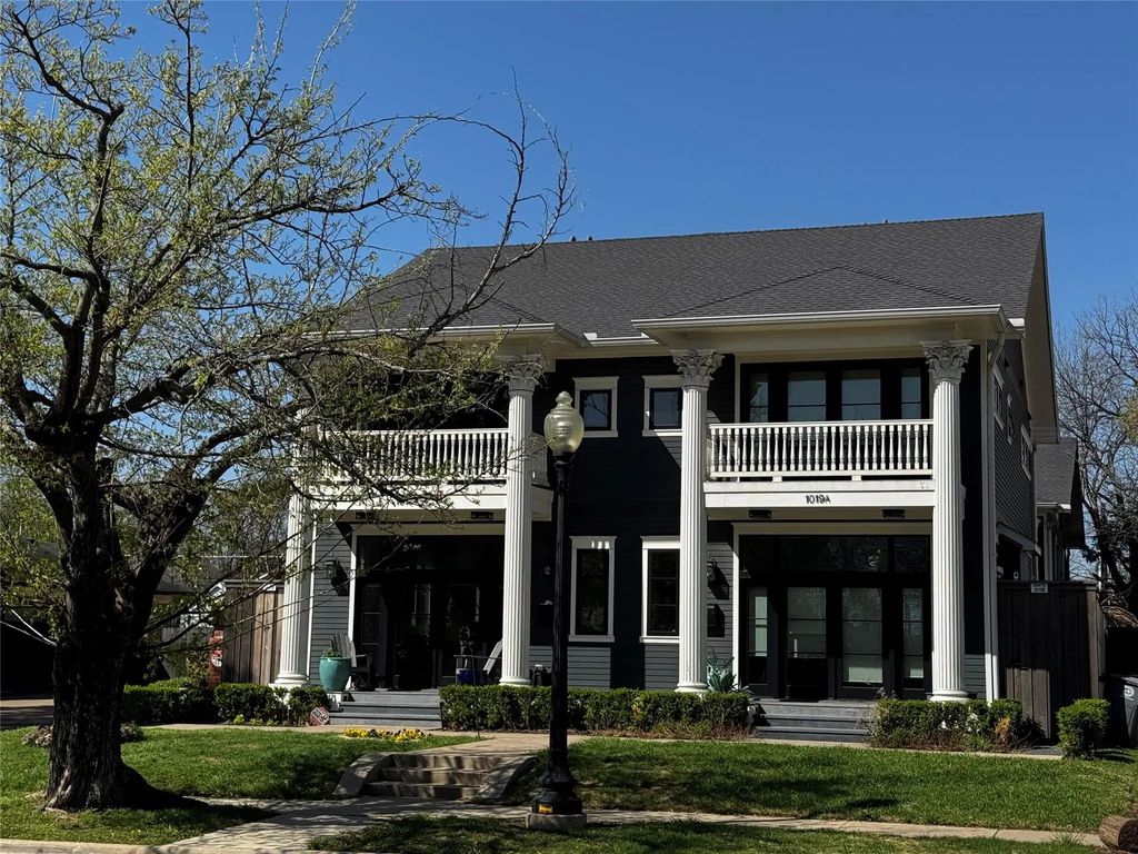 1019 Bishop Avenue B, Dallas