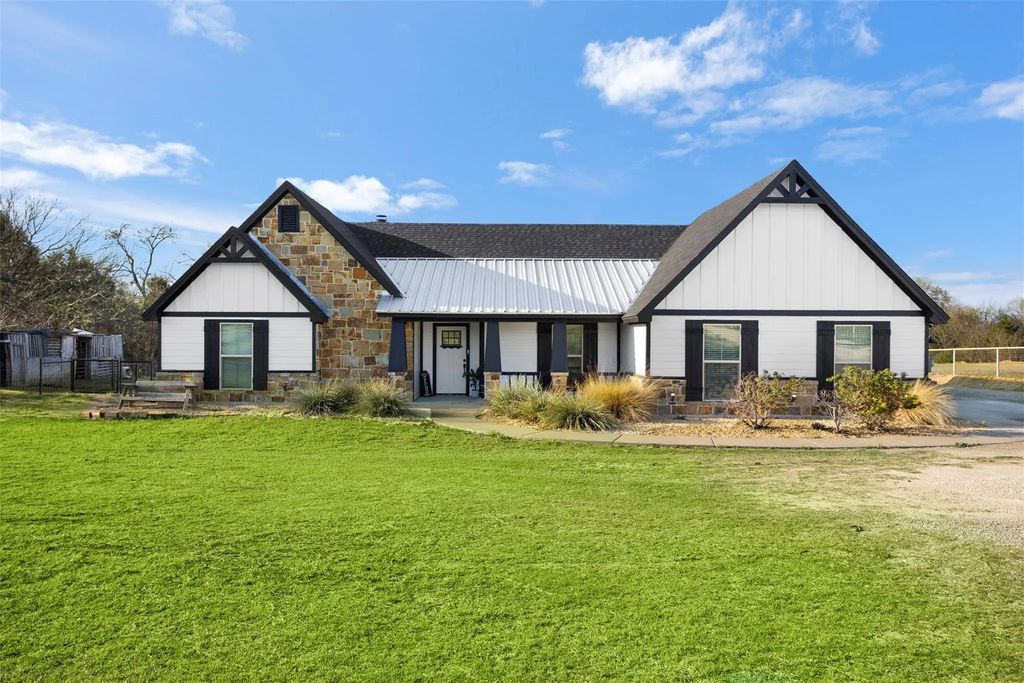 2860 Fm 66, Waxahachie