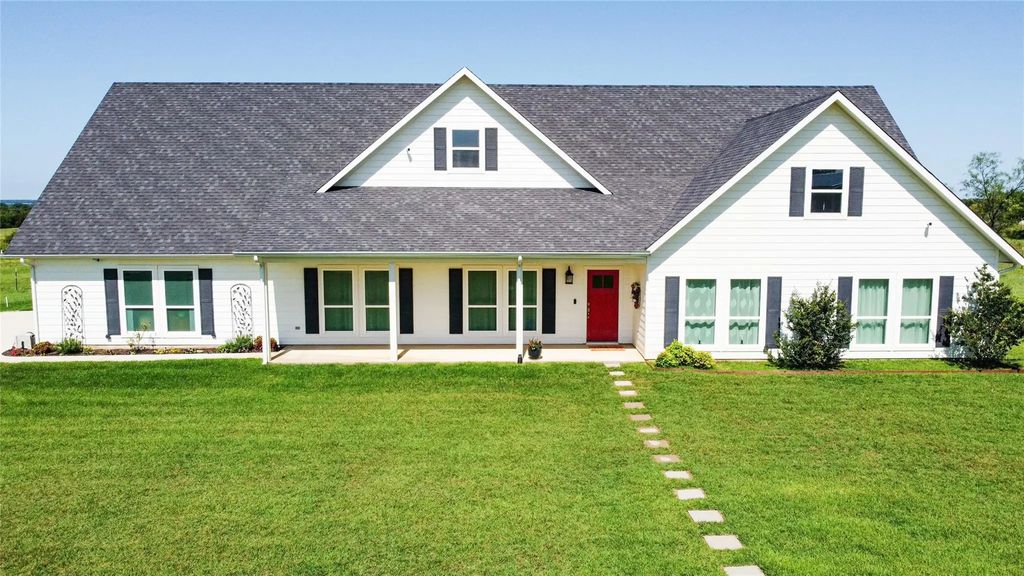 121 County Road 2571, Alvord