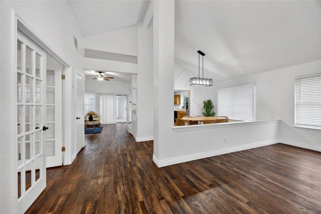 1517 Yorkshire Drive, Mesquite