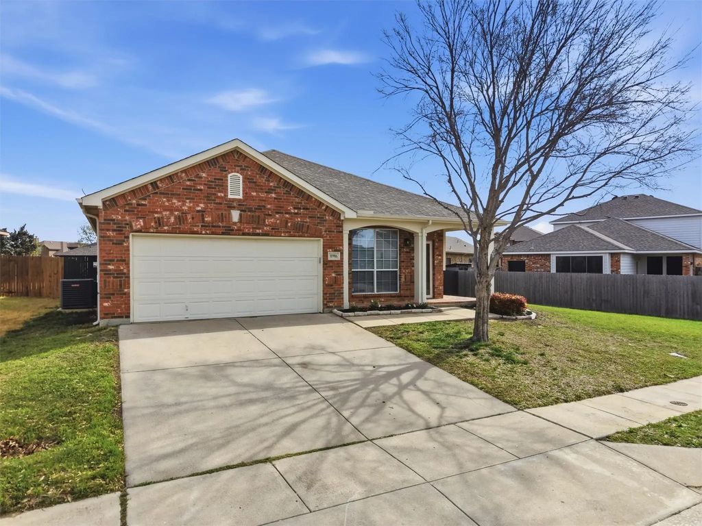 10986 Hawks Landing Road, Fort Worth
