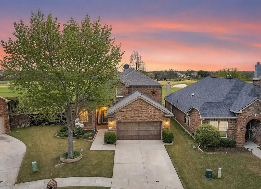 705 Golden Bear Lane, McKinney