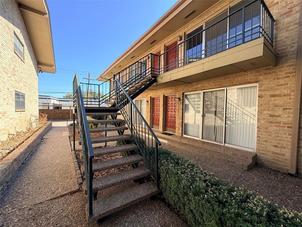 11312 Park Central Place D, Dallas
