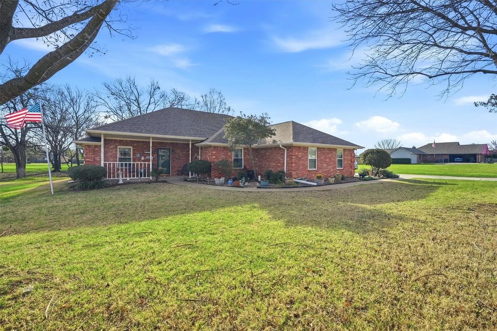 109 Tee Taw Circle, Sherman