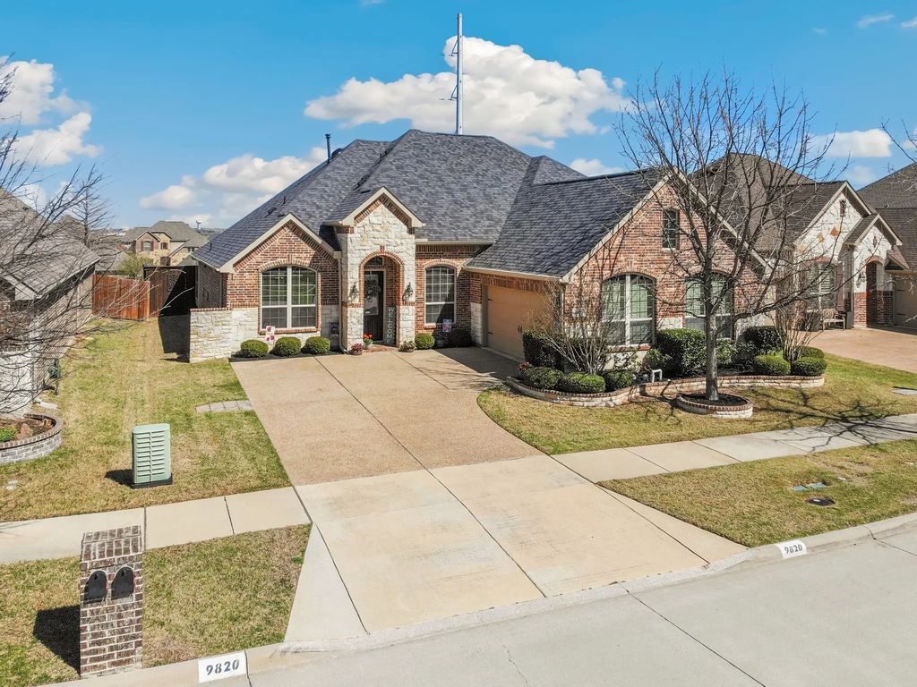 9820 Corinth Lane, Frisco