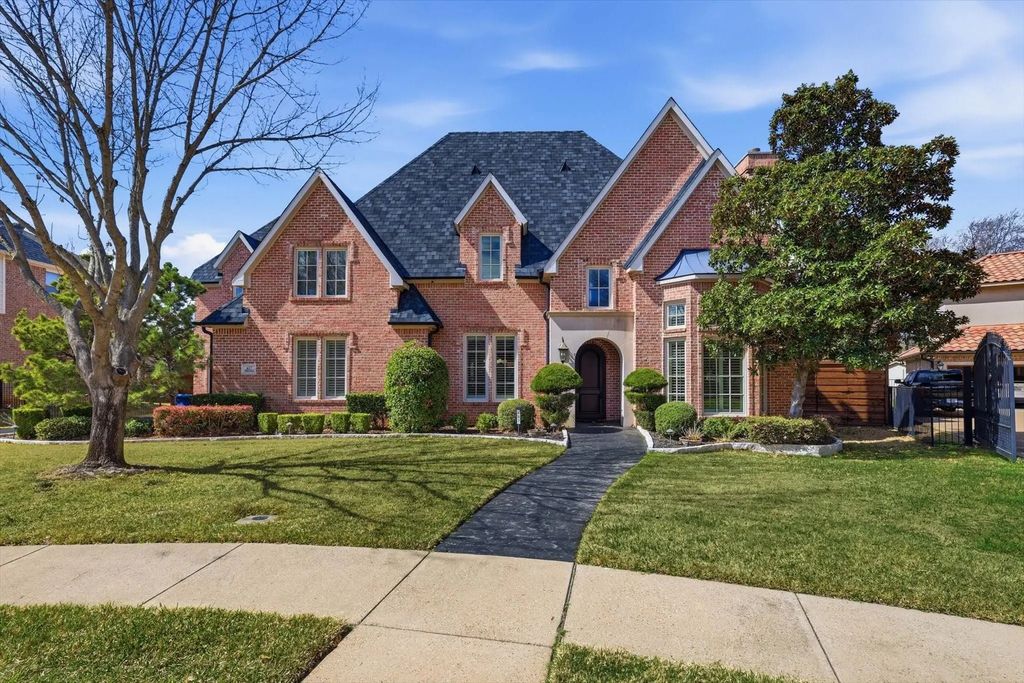 627 Prestwick Court, Coppell