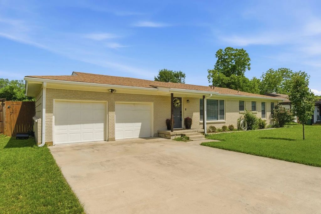3808 Granada Drive, Richland Hills