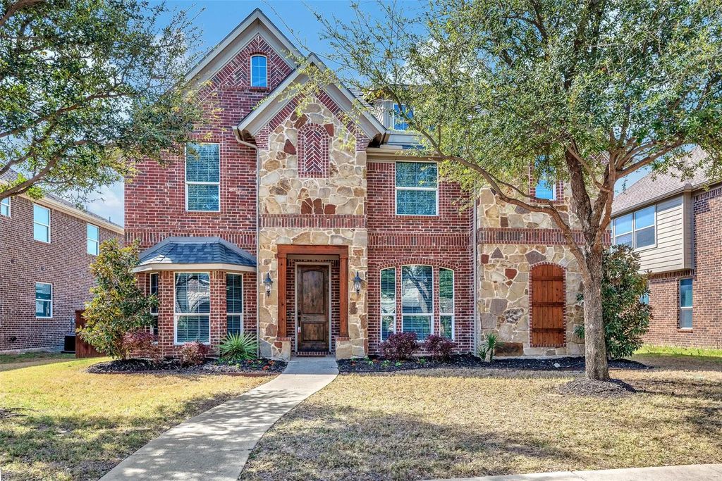 1177 Chestnut Drive, Frisco