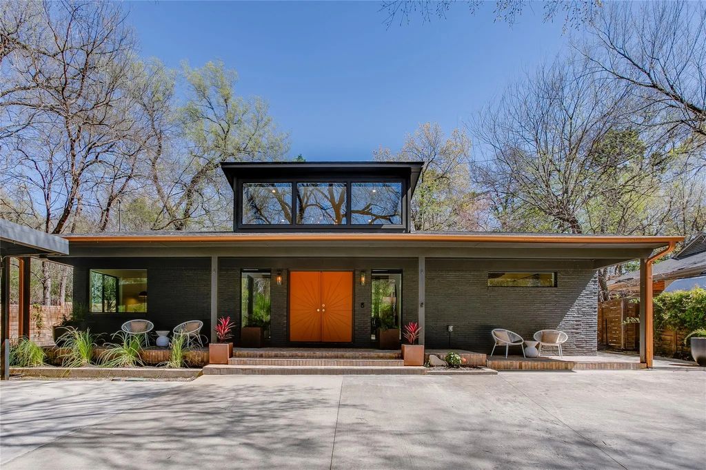 406 S Ravinia Drive, Dallas