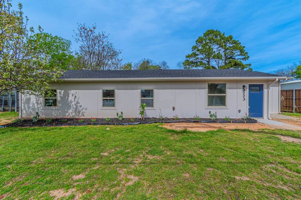 203 Ferrell Drive, Seagoville