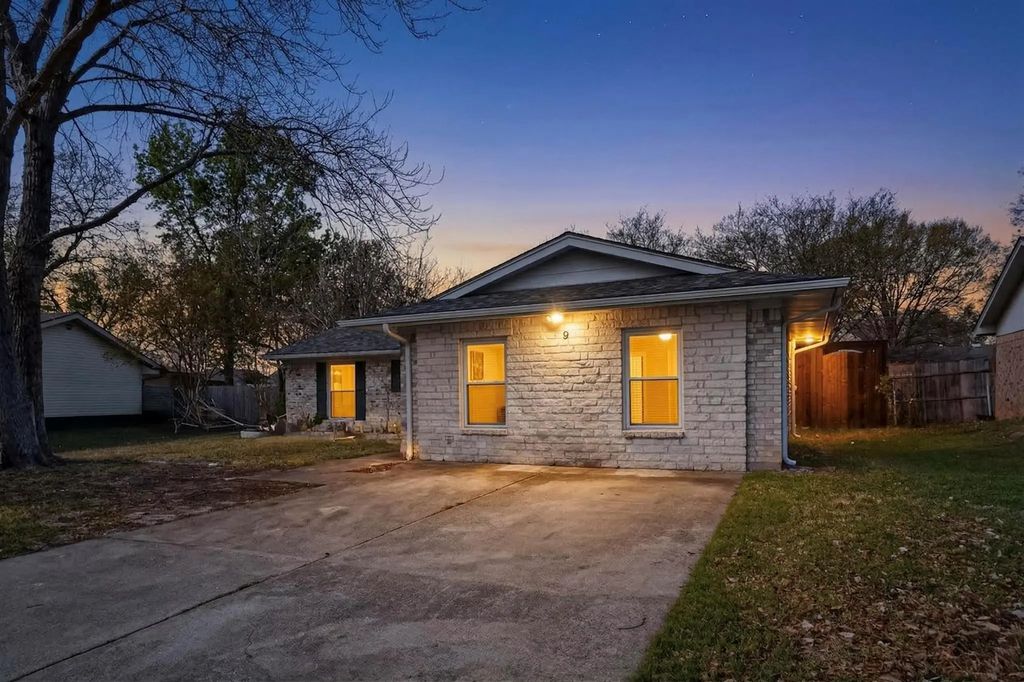 419 Teakwood, Mesquite