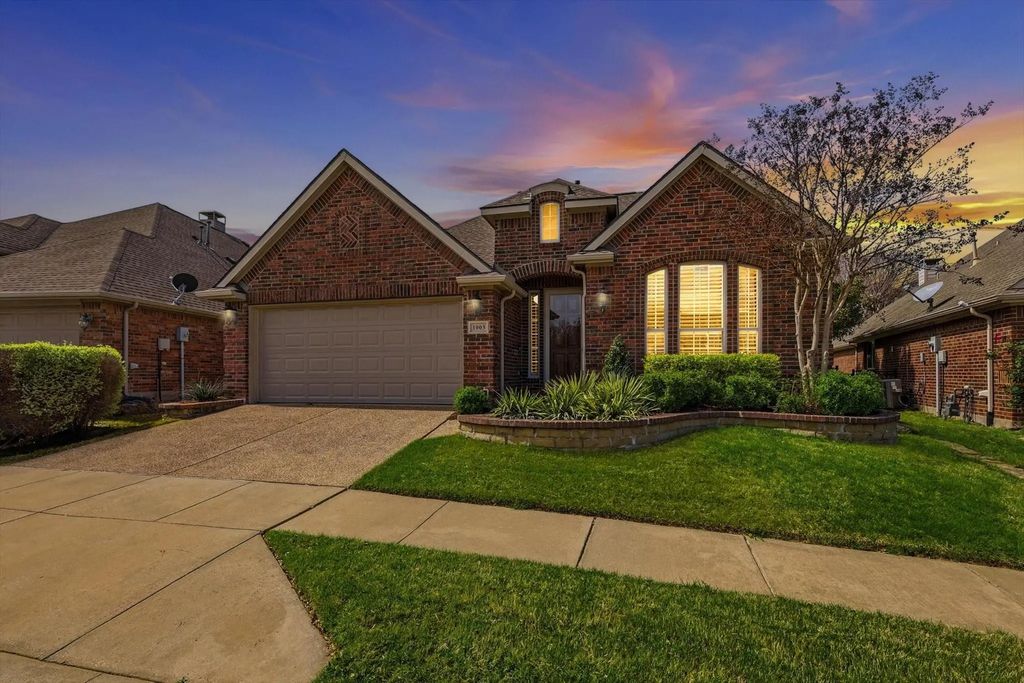 1003 Shoal Creek Court, Fairview