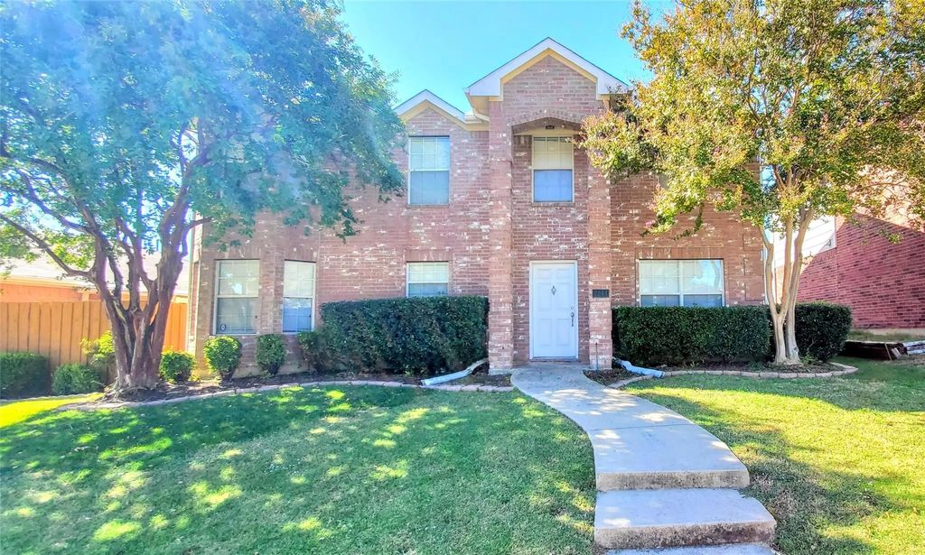 2244 Chapman Drive, Carrollton