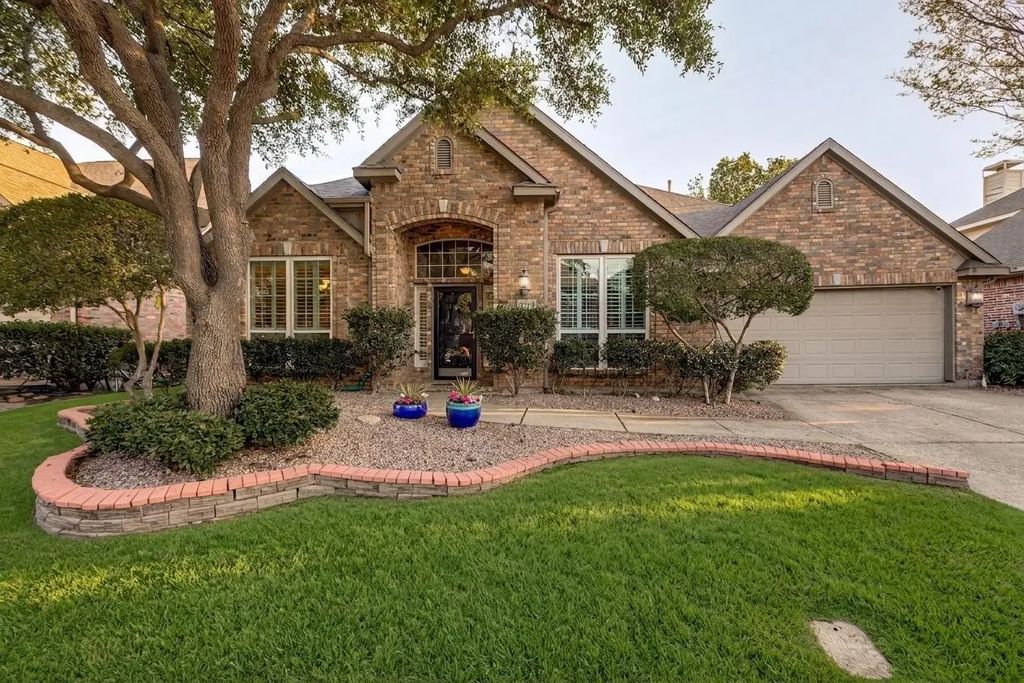 8717 Falcon Crest Drive, McKinney
