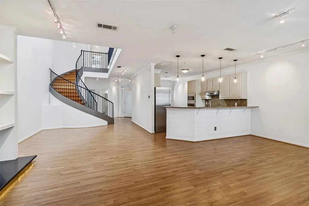 4309 Tomberra Way, Dallas
